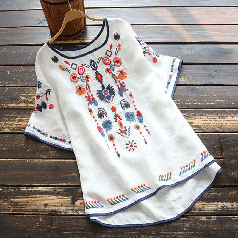 Camiseta de manga corta de algodón y lino para mujer con bordado artístico retro floral y Buddha Stones , cuello redondo - Blanco - US14, UK/AU18, EU46 (4XL) - image 0