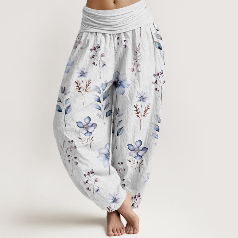 Pantalones harén de cintura elástica para mujer con delicados estampados florales y hojas de Buddha Stones - Nieve - US22，UK/AU26，EU54 (6XL) - image 8