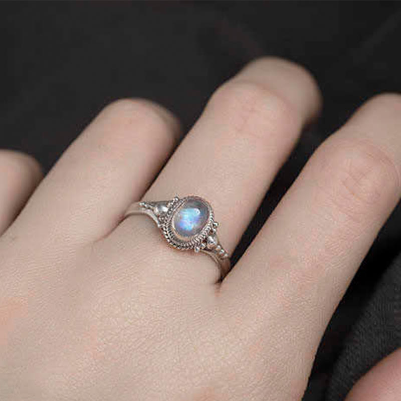 Anillo de piedra lunar natural de plata de ley 925 con Buddha Stones