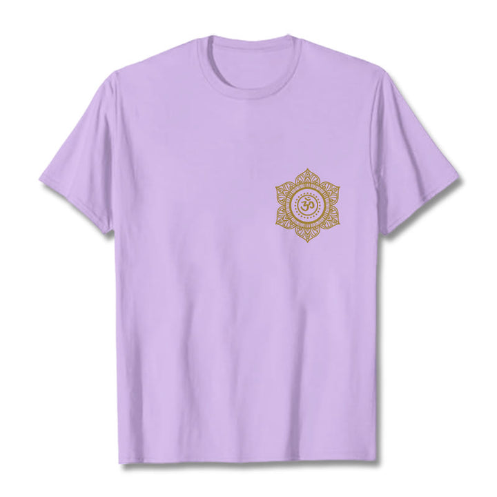 Camiseta con estampado OM de mandala dorado y Buddha Stones - Ciruela - 2XL - image 17