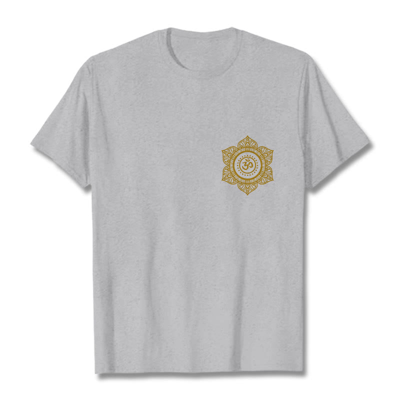 Camiseta con estampado OM de mandala dorado y Buddha Stones - Gris claro - 2XL - image 20