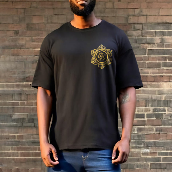 Camiseta con estampado OM de mandala dorado y Buddha Stones - image 5