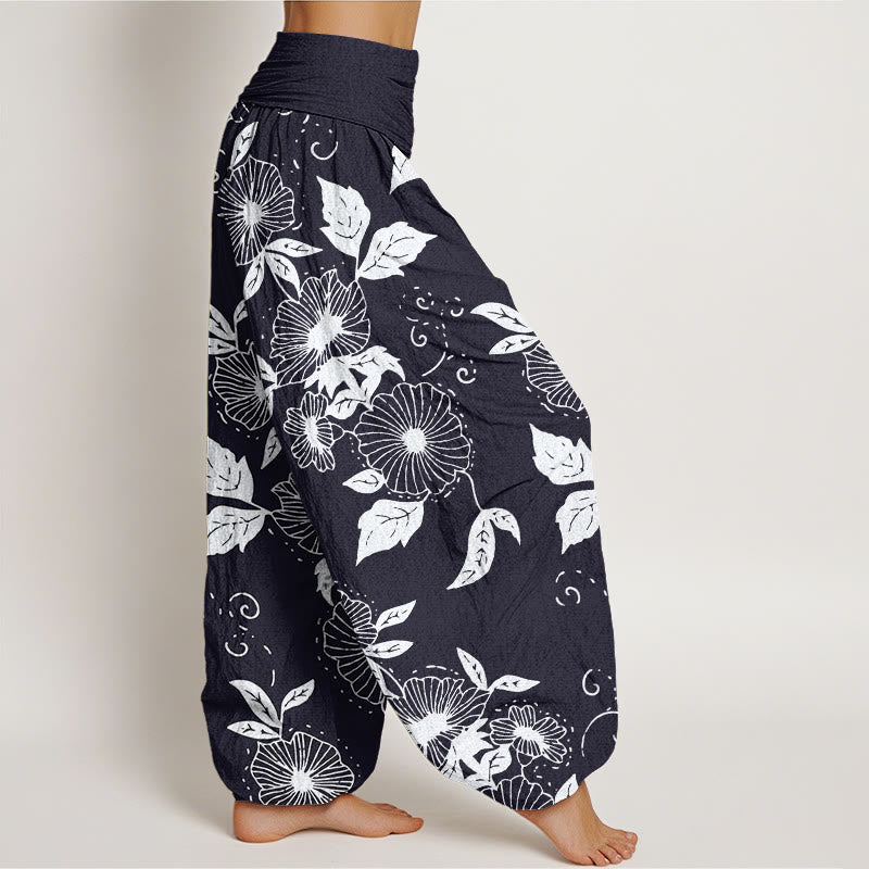 Pantalones harén de cintura elástica para mujer con estampado de flores de vid y hojas de Buddha Stones - image 2