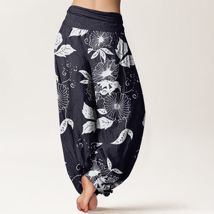 Pantalones harén de cintura elástica para mujer con estampado de flores de vid y hojas de Buddha Stones - image 3