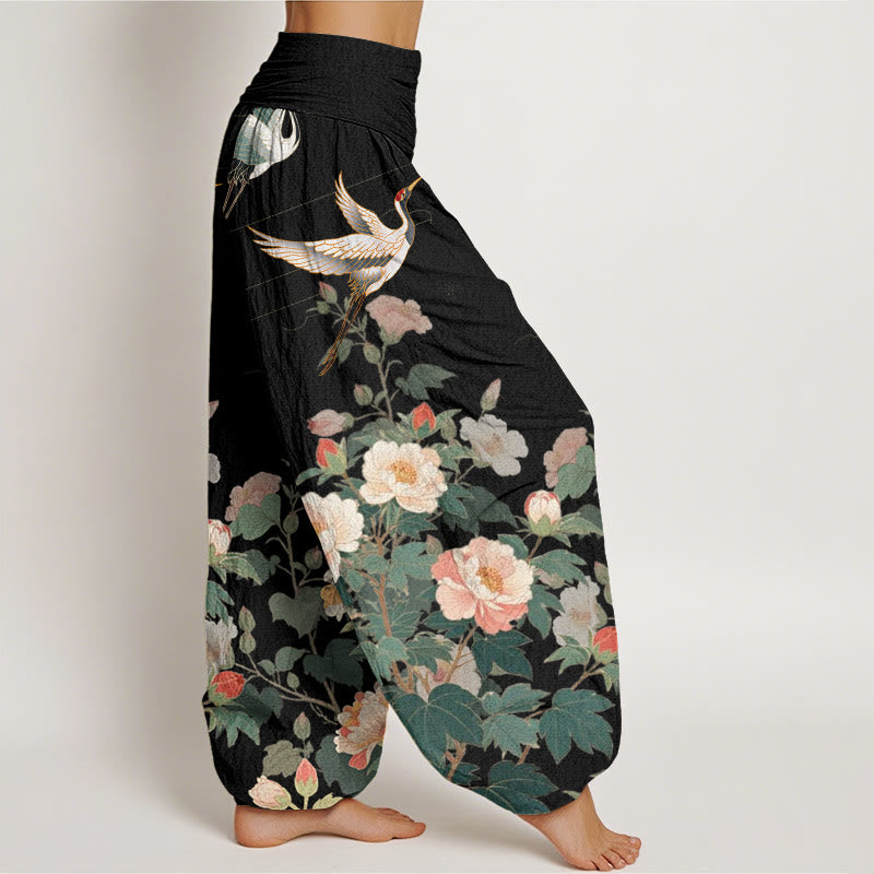 Pantalones harén con cintura elástica para mujer, con estampado de peonías y grullas informales de Buddha Stones - image 2