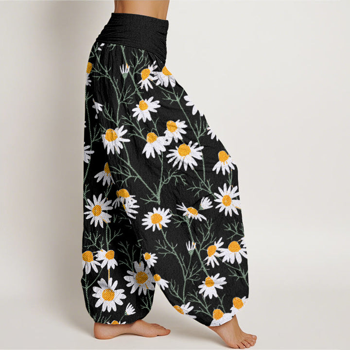 Pantalones harén con cintura elástica para mujer, con estampado de margaritas y pétalos blancos de Buddha Stones - image 6