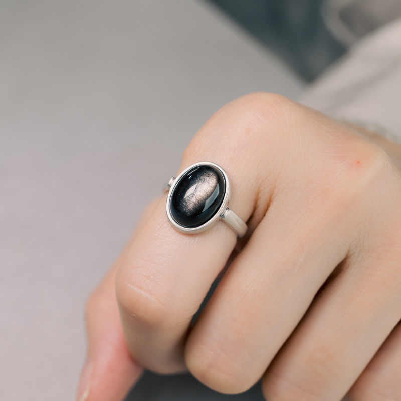 Anillo de protección ajustable con obsidiana y brillo de plata de ley 925 natural de Buddha Stones