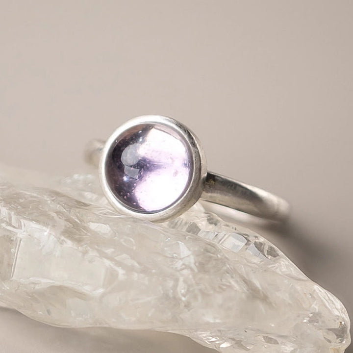 Anillo de equilibrio ajustable de amatista natural de plata de ley 925 de Buddha Stones