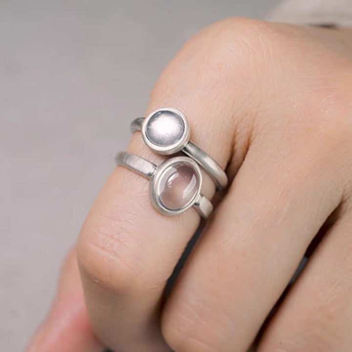 Anillo de Buddha Stones con cristales rosas naturales de plata de ley 925 y calidez ajustable