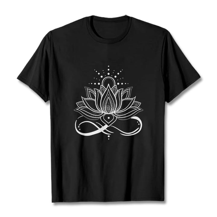 Camiseta con diseño de flor de loto y sol con Buddha Stones - Negro - 2XL - image 4