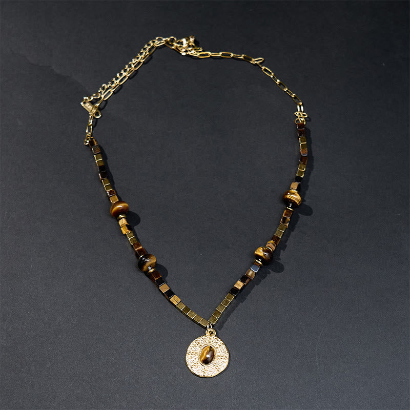 Collar con colgante de acero de titanio y Buddha Stones con protección cuadrada de ojo de tigre natural