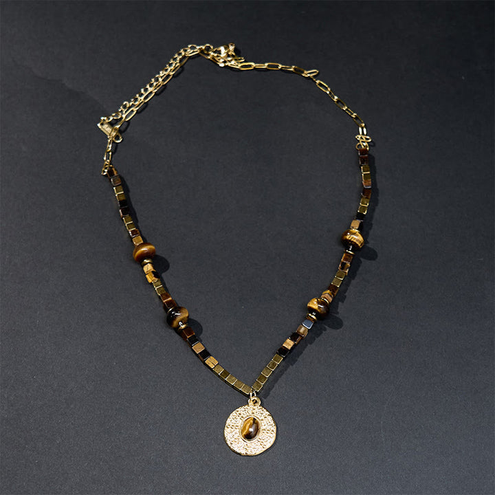 Collar con colgante de acero de titanio y Buddha Stones con protección cuadrada de ojo de tigre natural