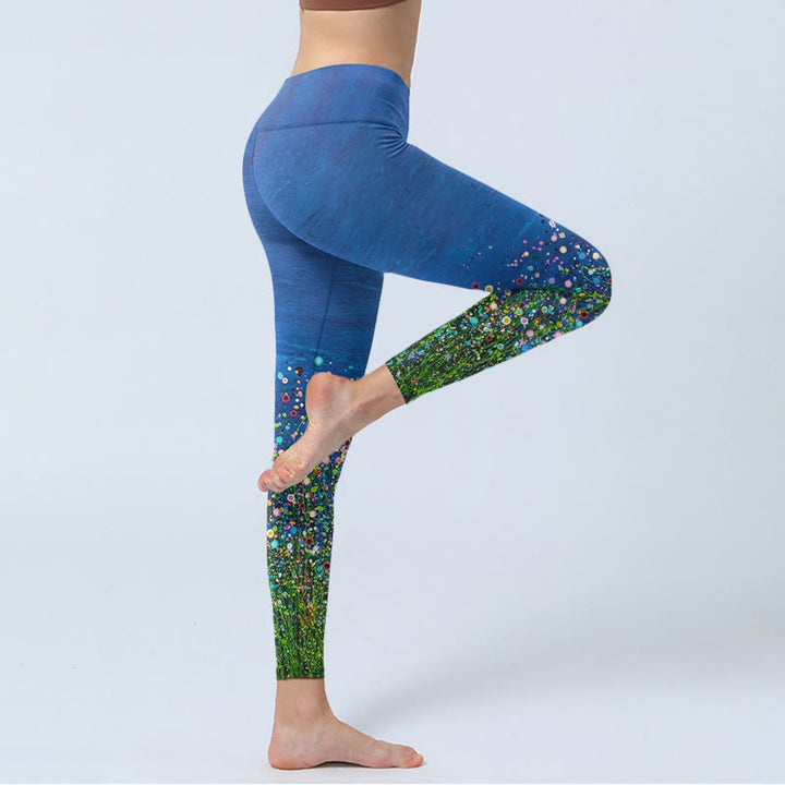 Leggings de yoga para mujer con estampado de flores, hierba y piedras de Buddha Stones - image 5