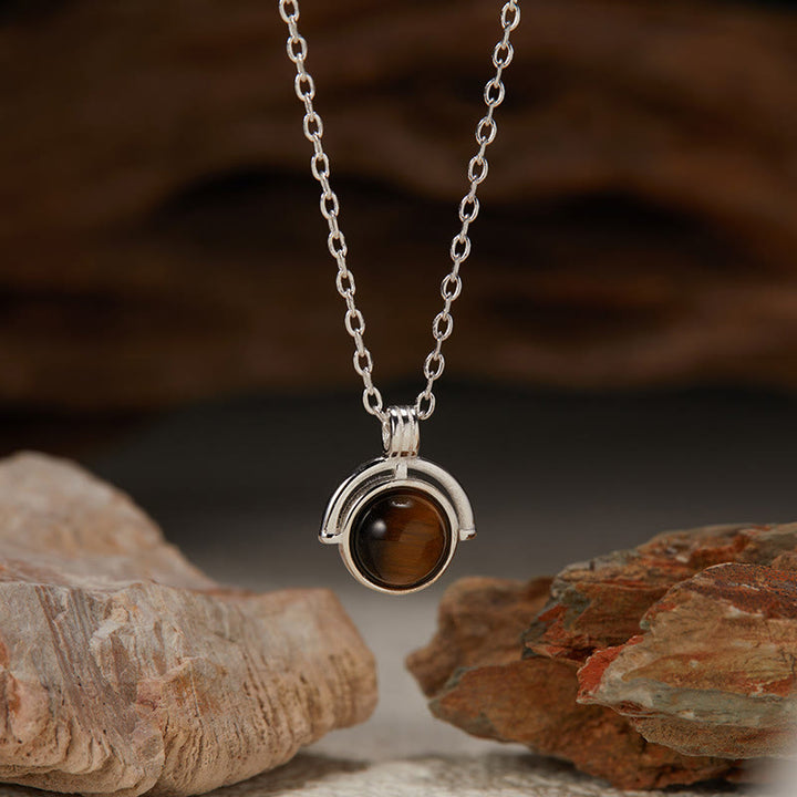 Collar con colgante de confianza de plata de ley 925 con Buddha Stones, ágata roja, ojo de tigre, aguamarina y piedra lunar.