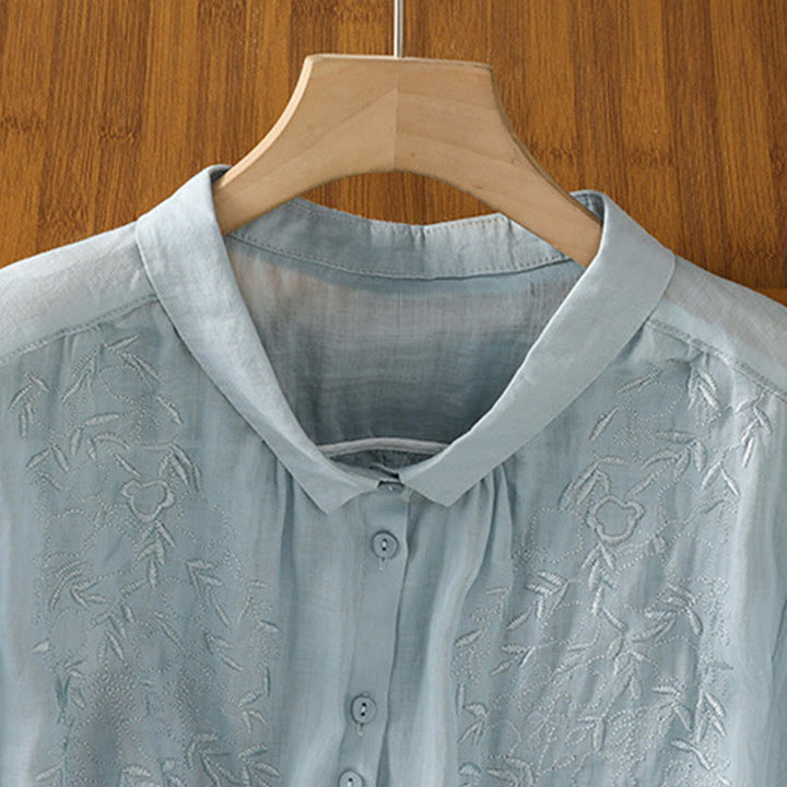 Camisa de algodón de manga corta para mujer con cuello alto y botones delanteros bordados con Buddha Stones