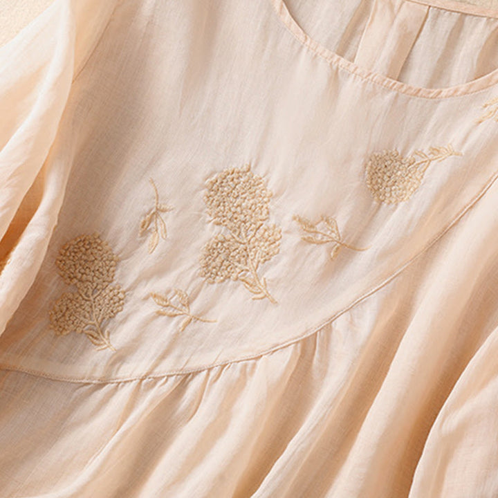Camisa de algodón y lino de media manga para mujer con diseño de flores bordadas con Buddha Stones y cuello redondo - image 25
