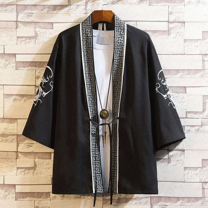 Chaqueta tipo kimono para hombre con bordado de Buddha Stones, dragón, fénix, nubes auspiciosas, olas, hojas y grullas. - Rayas de dragón blanco y negro - US/UK/AU46, EU56 (5XL) - image 0