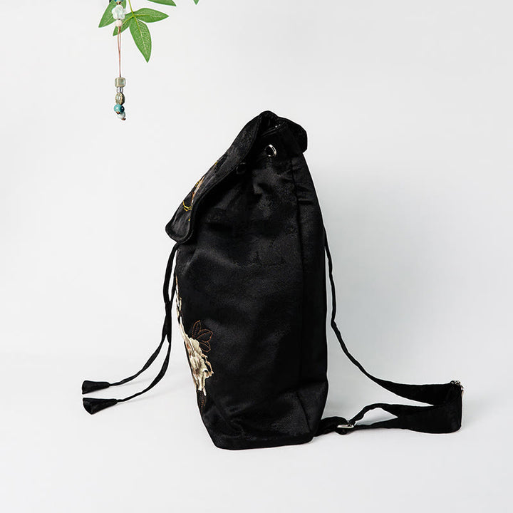 Mochila de poliéster y algodón de gran capacidad con peonías negras bordadas a mano con Buddha Stones