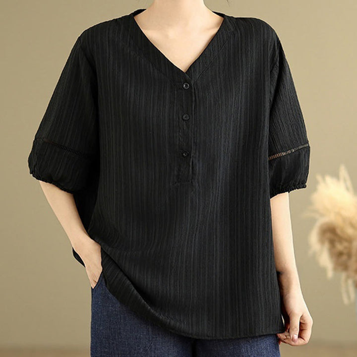Camisa informal de poliéster de manga corta con cuello en V y botones lisos de Buddha Stones para mujer - image 13