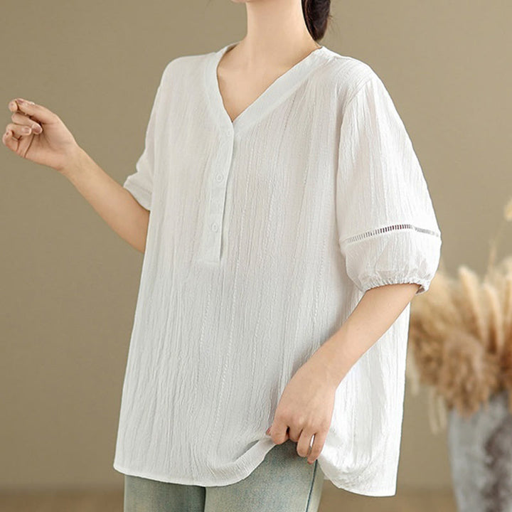Camisa informal de poliéster de manga corta con cuello en V y botones lisos de Buddha Stones para mujer - image 19