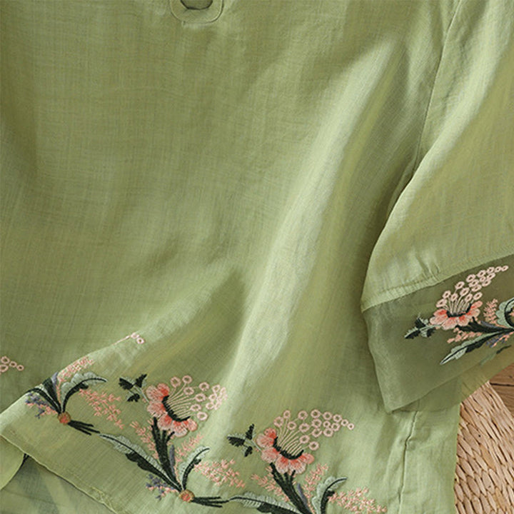Camisa informal de poliéster con cuello redondo, manga corta y botones de rana para mujer con bordado floral de Buddha Stones - image 3