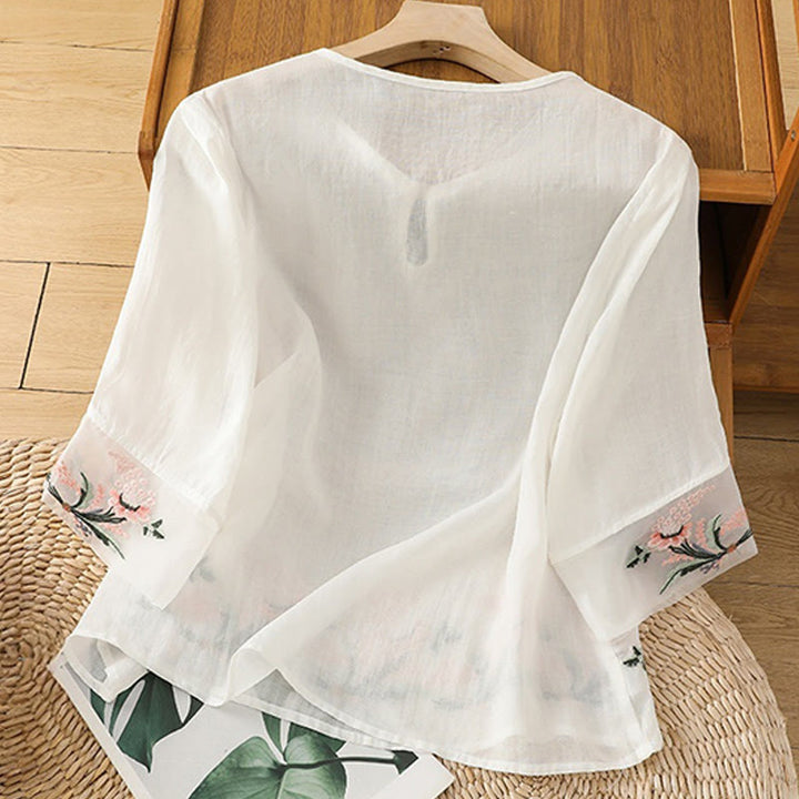Camisa informal de poliéster con cuello redondo, manga corta y botones de rana para mujer con bordado floral de Buddha Stones - image 8