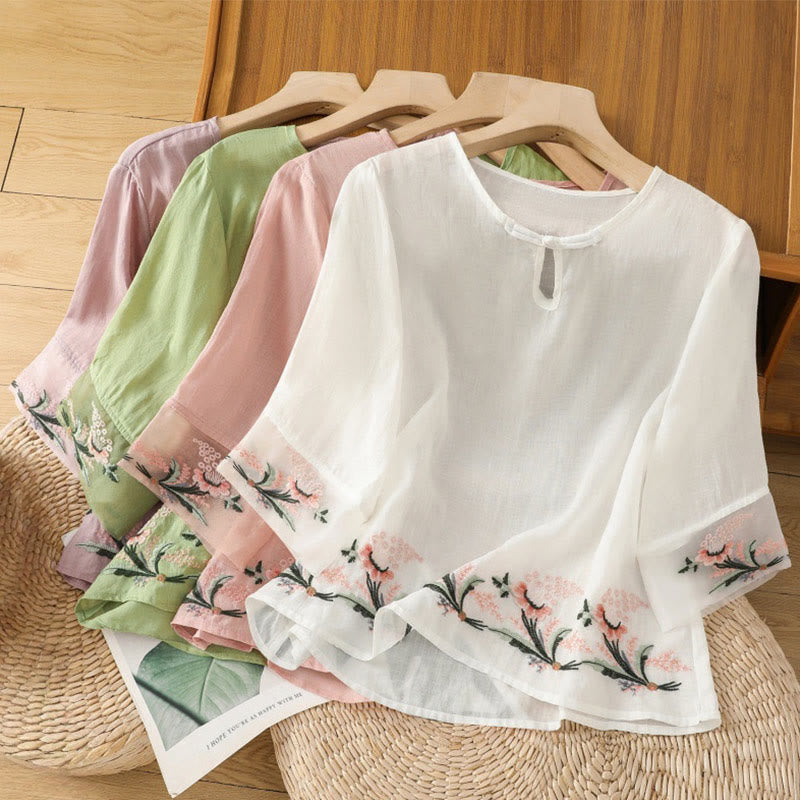 Camisa informal de poliéster con cuello redondo, manga corta y botones de rana para mujer con bordado floral de Buddha Stones - image 29