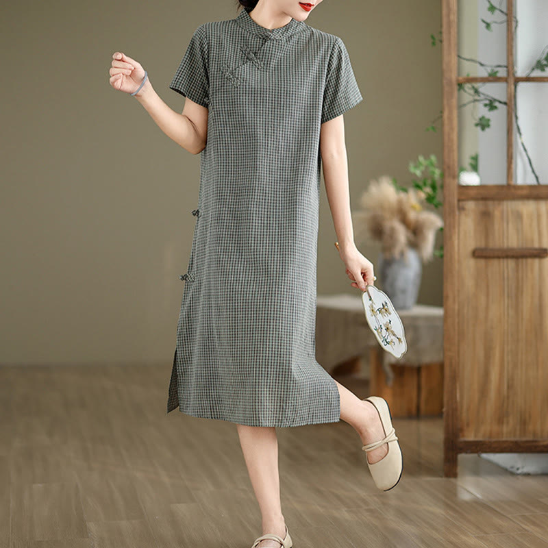 Vestido cheongsam midi de algodón y lino con diseño de botones de rana y manga corta a cuadros con Buddha Stones - image 13