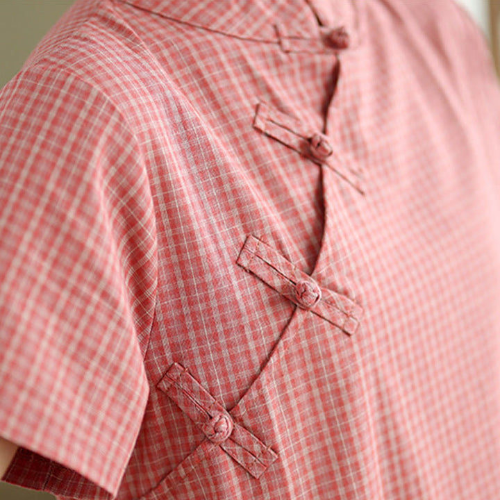 Vestido cheongsam midi de algodón y lino con diseño de botones de rana y manga corta a cuadros con Buddha Stones - image 6