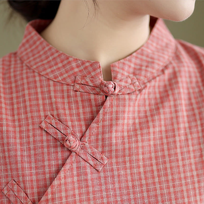 Vestido cheongsam midi de algodón y lino con diseño de botones de rana y manga corta a cuadros con Buddha Stones - image 4