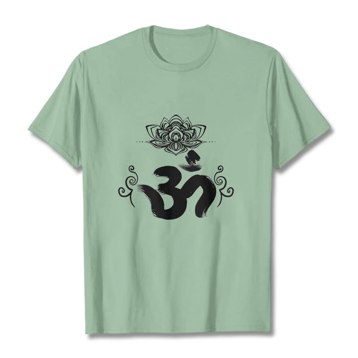 Camiseta floral sánscrita con símbolo Om de Buddha Stones - Verde pálido - 2XL - image 19