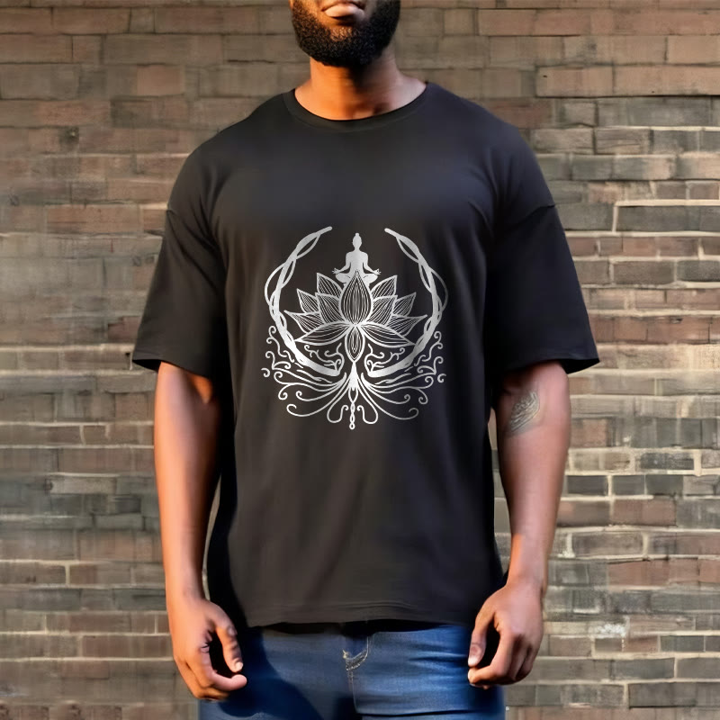 Camiseta de meditación con Buddha Stones sentado dentro de una flor de loto y piedras de Buda - image 9