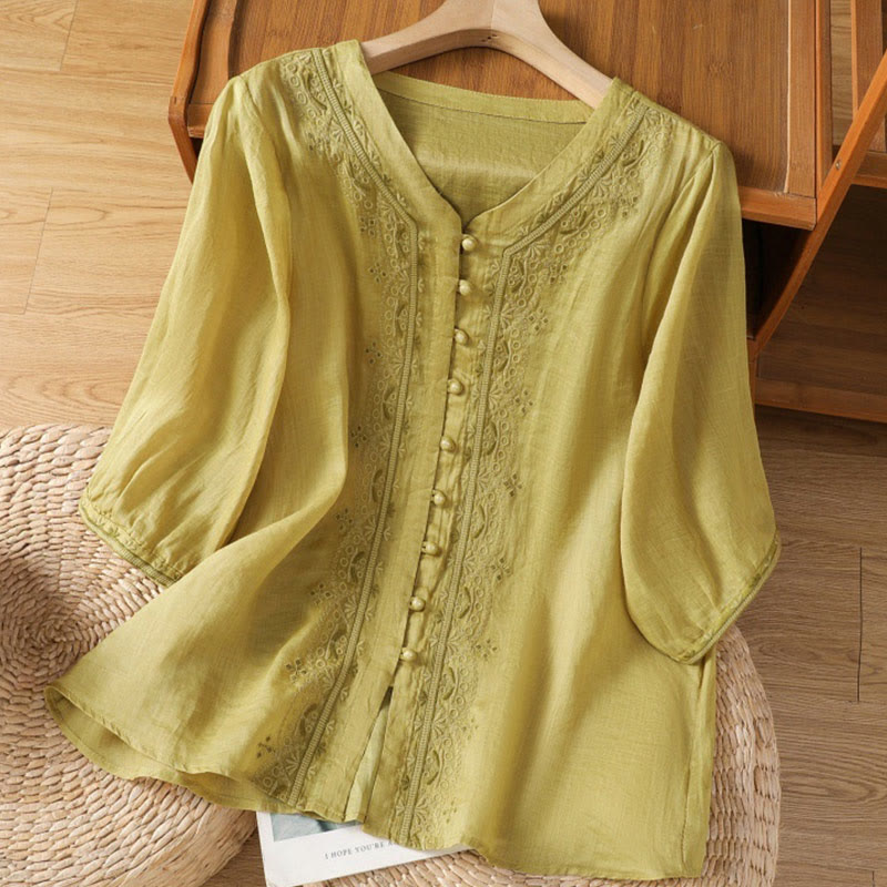 Camisa informal de poliéster con cuello en V y media manga con botones de rana y bordado de Buddha Stones para mujer - Caqui oscuro - US12, UK/AU16, EU44 (2XL) - image 11