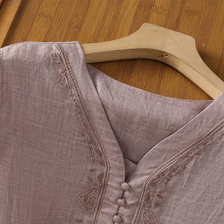 Camisa de mujer informal con cuello en V, botonadura sencilla y cuello en V, con bordado de Buddha Stones. - image 14
