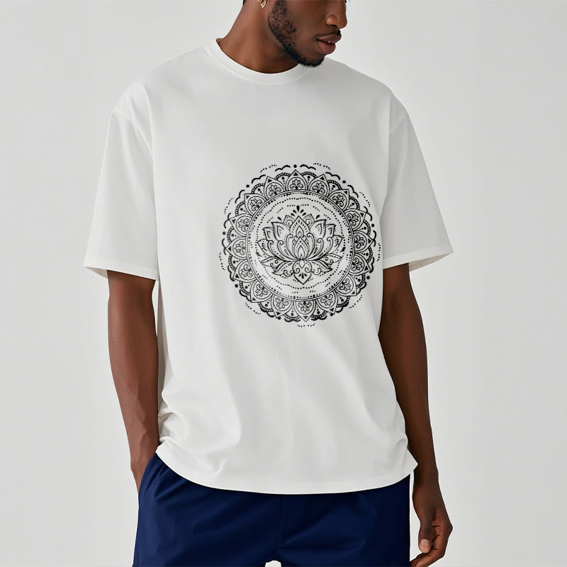 Camiseta con estampado de flor de loto y mandala de Buddha Stones - image 1