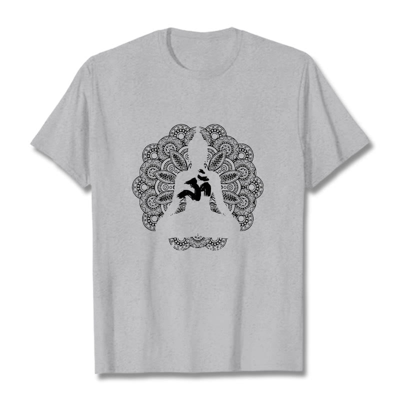 Camiseta con estampado de símbolo Om y mandala de colores puros con Buddha Stones - Gris claro - 2XL - image 20