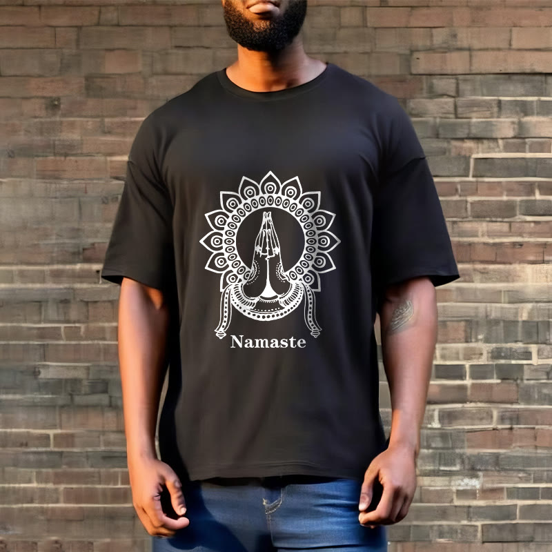 Camiseta con estampado de mandala y gesto de Namaste con Buddha Stones - image 2