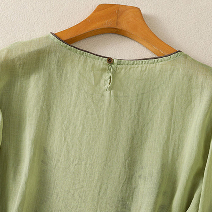 Camiseta de algodón para mujer con bordado floral retro de Buddha Stones, manga tres cuartos - image 19