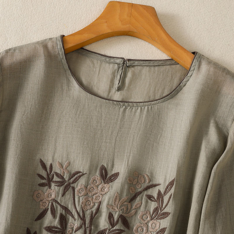 Camiseta de algodón para mujer con bordado floral retro de Buddha Stones, manga tres cuartos - image 11