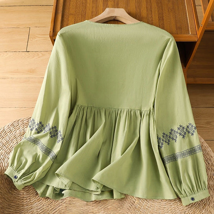 Camisa de algodón para mujer con mangas largas tipo farol y botones plisados ​​con bordado de Buddha Stones - image 21