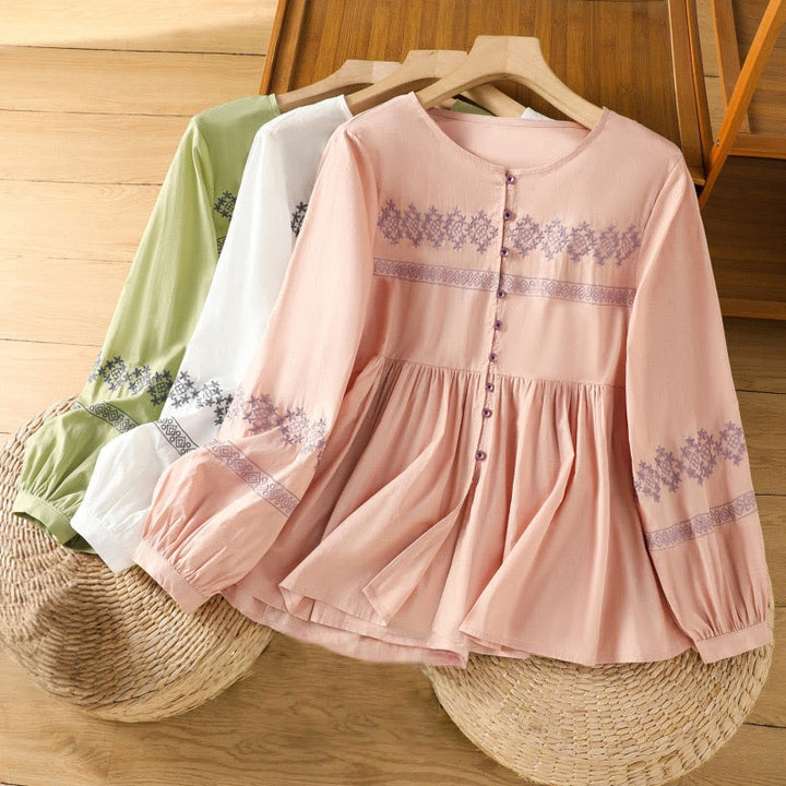 Camisa de algodón para mujer con mangas largas tipo farol y botones plisados ​​con bordado de Buddha Stones - image 30