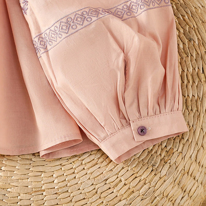 Camisa de algodón para mujer con mangas largas tipo farol y botones plisados ​​con bordado de Buddha Stones - image 17