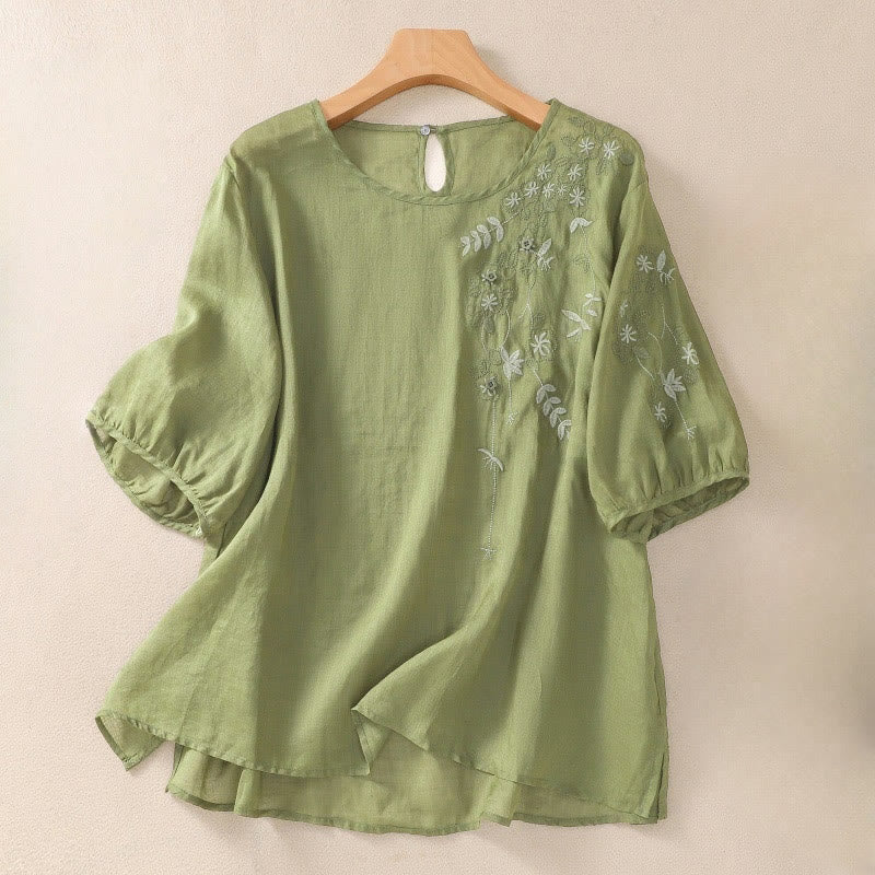 Camiseta de algodón y lino de media manga para mujer con bordado floral de Buddha Stones y dobladillo con abertura - Verde lima - US14，UK/AU18，EU46 (2XL) - image 1