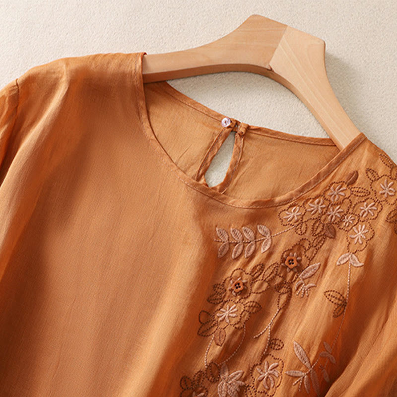 Camiseta de algodón y lino de media manga para mujer con bordado floral de Buddha Stones y dobladillo con abertura - image 12