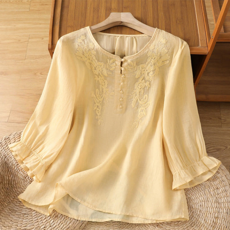 Camisa de algodón para mujer con cuello redondo, manga tres cuartos y botones bordados con flores y Buddha Stones - Caqui - US12, UK/AU16, EU44 (2XL) - image 1