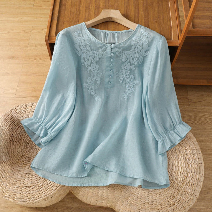 Camisa de algodón para mujer con cuello redondo, manga tres cuartos y botones bordados con flores y Buddha Stones - Azul claro - US12, UK/AU16, EU44 (2XL) - image 25
