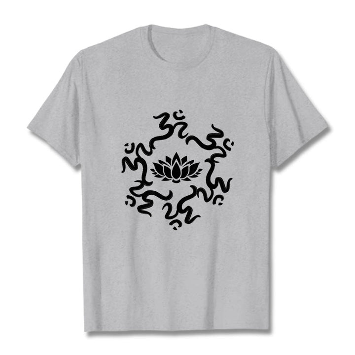 Camiseta con estampado de flor de loto y símbolo OM de Buddha Stones - Gris claro - 2XL - image 20