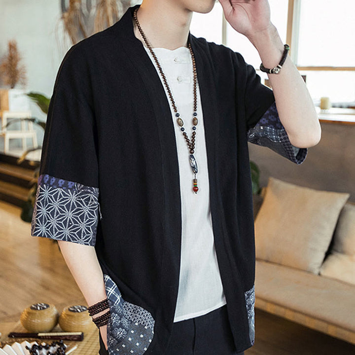 Chaqueta tipo kimono de algodón y lino para hombre, con estampado étnico de Buddha Stones y retazos, de media manga y abertura frontal. - image 5