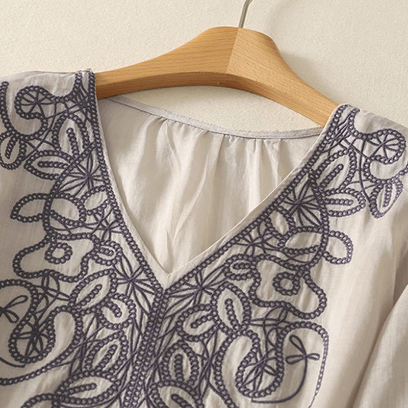 Camiseta informal de algodón y lino para mujer, de media manga, con cuello en V y bordado de Buddha Stones - image 3