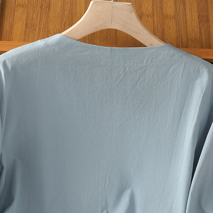 Camisa de algodón con cuello en V y bordado simétrico de Buddha Stones para mujer - image 8